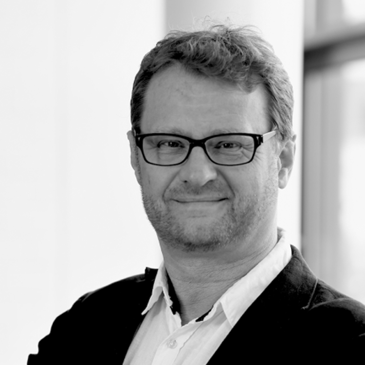 Professor Tim W Nattkemper